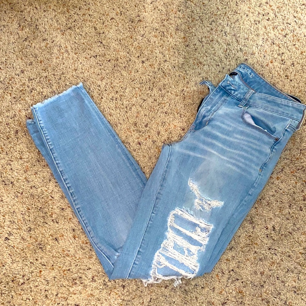 American Eagle | Skinny Jeans | 10 regular | ripped | destroyed